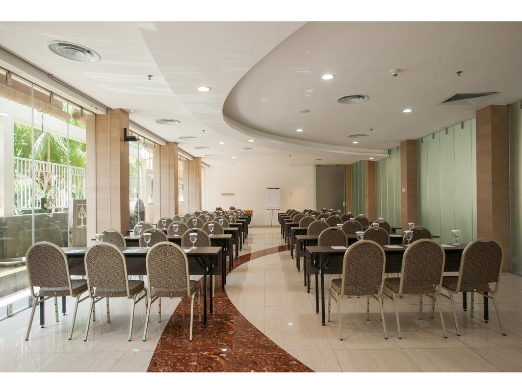 Hotel Atanaya Kuta Lombok Exterior foto